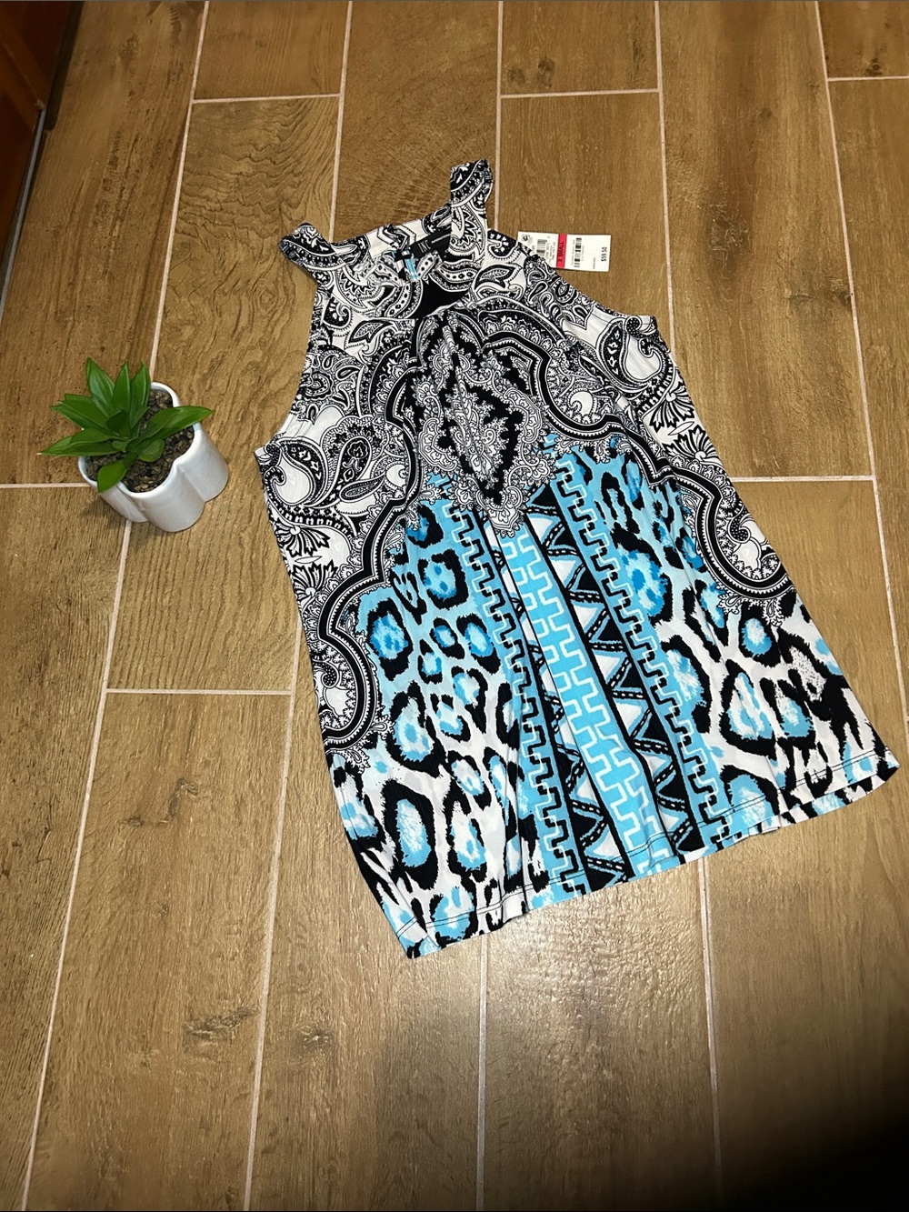 INC 🩵 Sleeveless Shirt